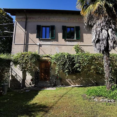 Curt Da Beta - Casa Vacanze Con Giardino In Corte Del XVIII Secolo Malnate Ngoại thất bức ảnh