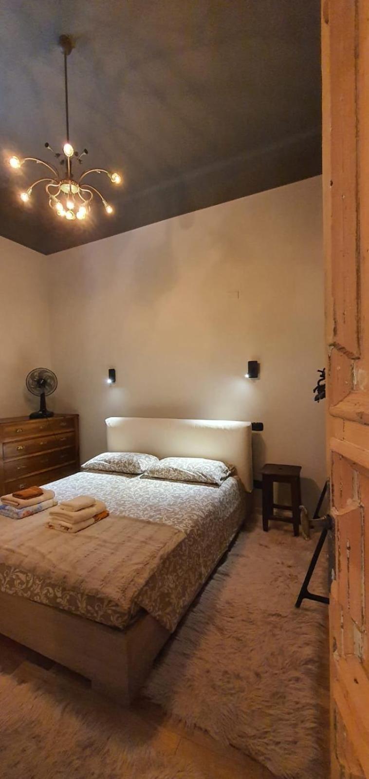 Curt Da Beta - Casa Vacanze Con Giardino In Corte Del XVIII Secolo Malnate Ngoại thất bức ảnh