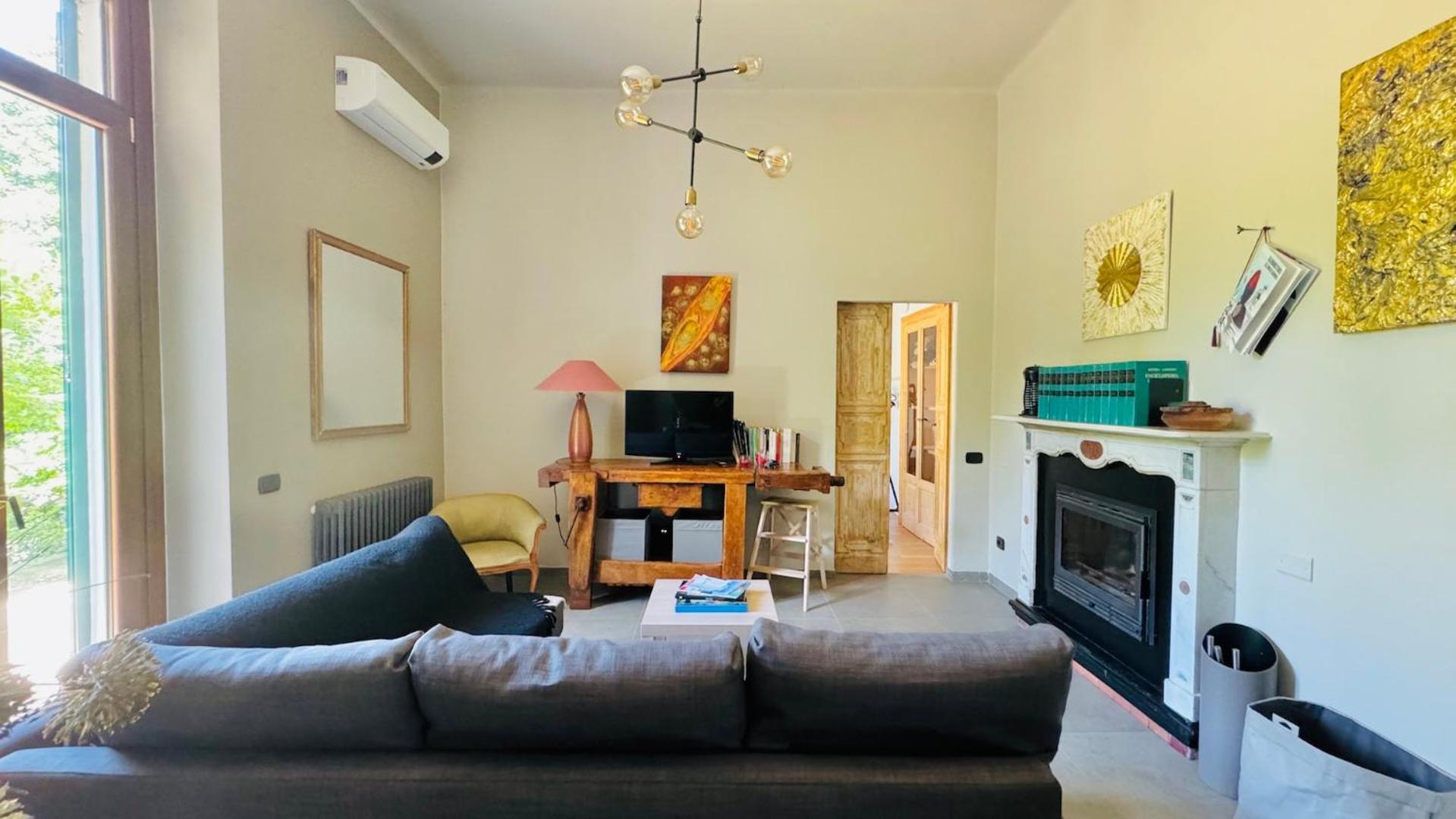 Curt Da Beta - Casa Vacanze Con Giardino In Corte Del XVIII Secolo Malnate Ngoại thất bức ảnh